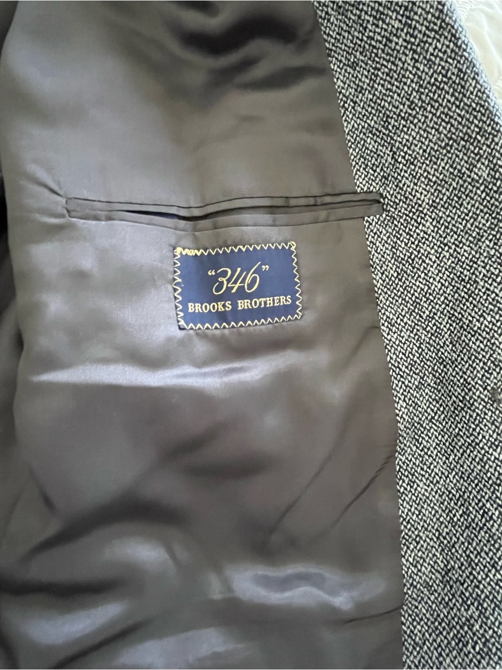Brooks Brothers Men's Gray Herringbone Wool Blazer 44S - Picture 6 of 12